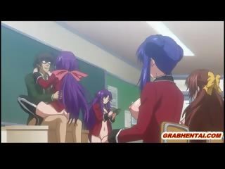 Schwanger hentai studentinnen gruppensex lektion im die klassenzimmer