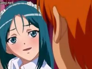 Nastolatka anime z wspaniały cycki dostaje cipa lizał