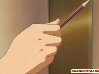 Ketjutettu anime ruskeaverikkö saa dildoed pillua ja fabulous imevien jäykkä putz