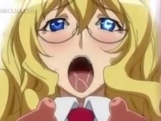 Rondborstig anime blondine het nemen vet putz in nauw bips gat